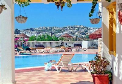 Club Bozok Apartments