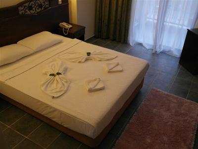 Ruby Rose Resort