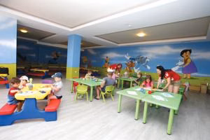 Quattro Beach Spa & Resort Hotel