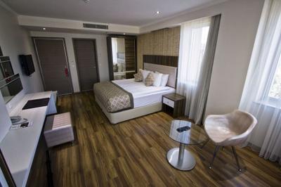 Edis Premier Adana