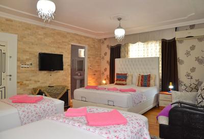 Sinter Terasse House Hotel