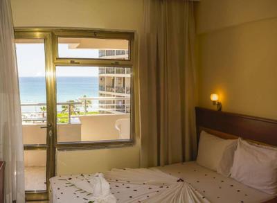 Temple Class Hotel