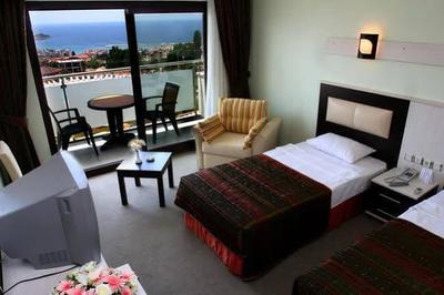 Temple Class Hotel