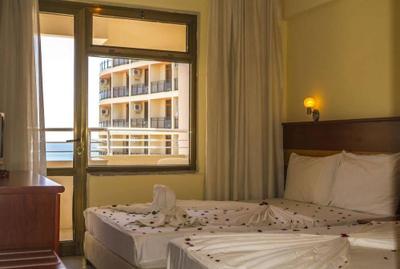 Temple Class Hotel