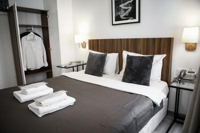 Alyon Suite Hotel
