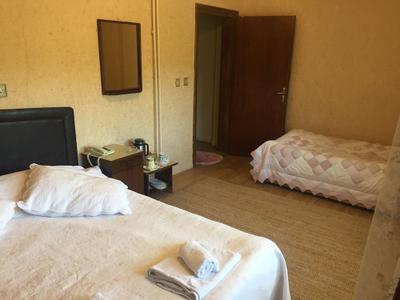 Ilhan Hotel