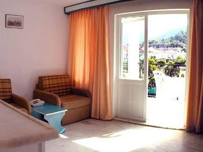 Senem Apartments