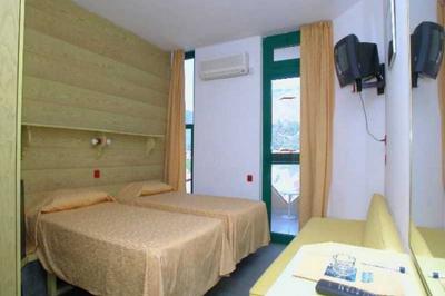 Juniper Hotel & Siesta Hotel