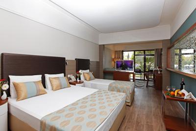 Hotel Grand Side