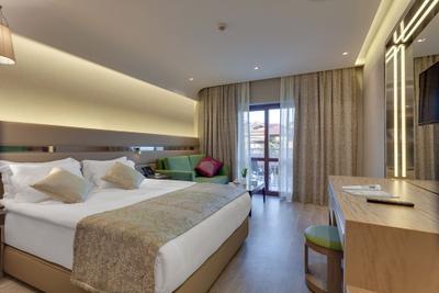 Club Grand Aqua