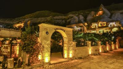 Spelunca Cave Hotel