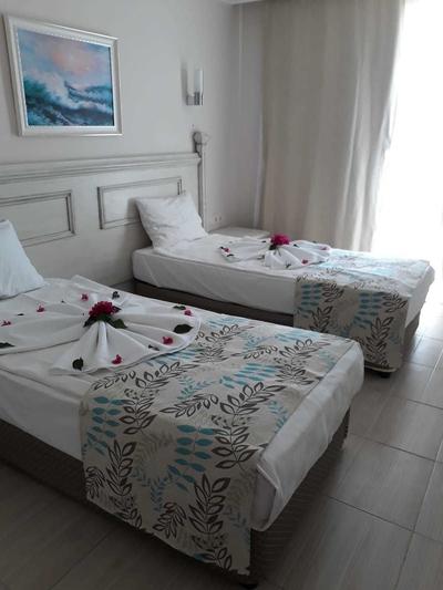 Life Elite Hotel