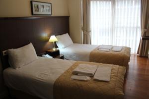 Mono Suites