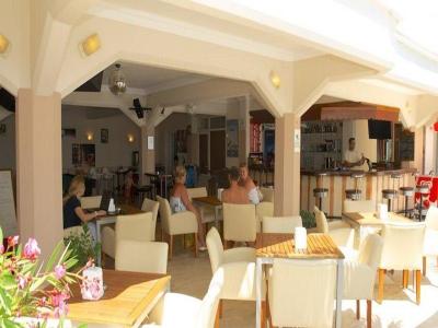 Alka Club