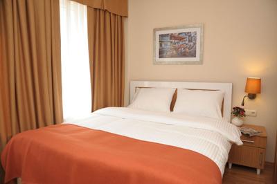 Three Apples Taksim Residence