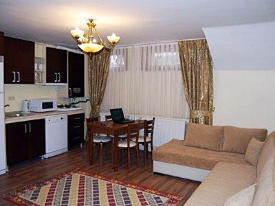 Blue Eye Suites