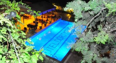Dort Mevsim Hotel