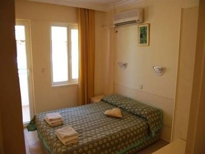 Manolya Hotel & Apartements