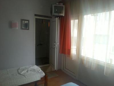 Ozhan Pension