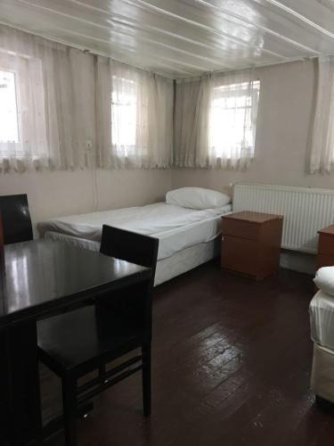 Piya Hostel