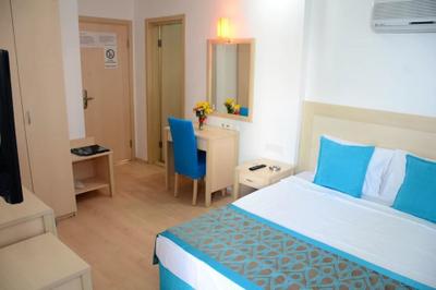 Costa Carina Resort