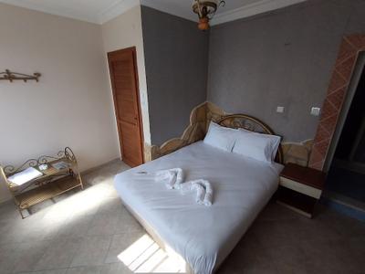 Anz Guesthouse