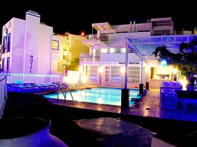 Sky Nova Suites