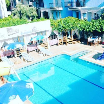 Garden Alis Hotel