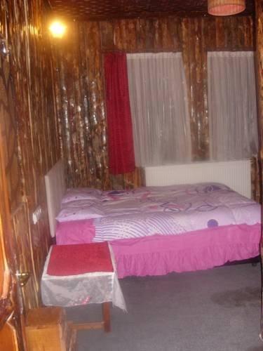 Catlak Hotel