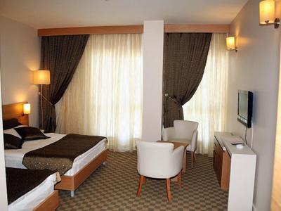 Pak Otel