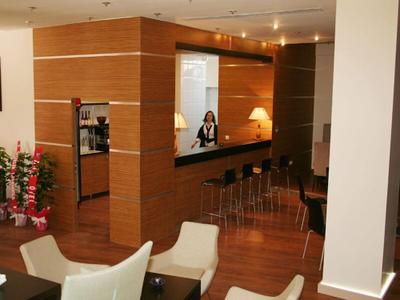 Pak Otel