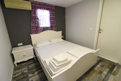 Tasev Apart Hotel