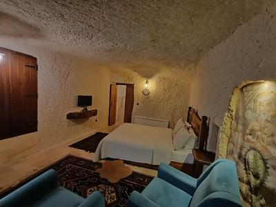 Apex Cave Hotel