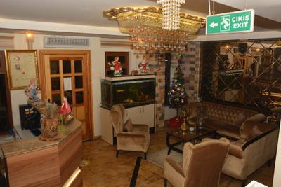 Ada Hotel