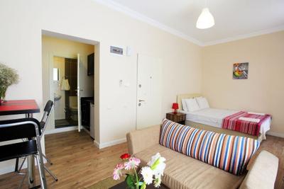 Alsancak City Hostel