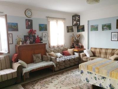 Parmis Rooms