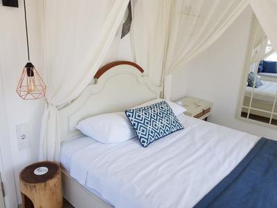 Lilaverde Alacati Boutique Hotel