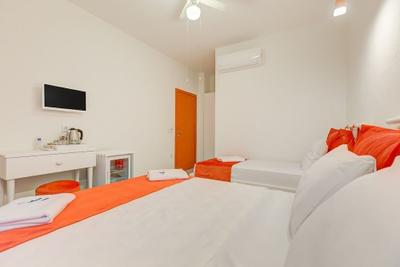 Peri Hotel