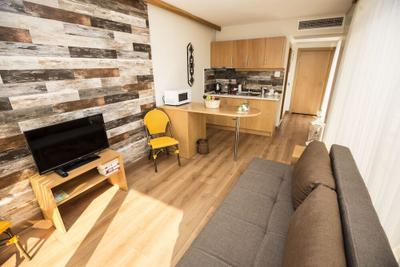 Rooms Exclusive
