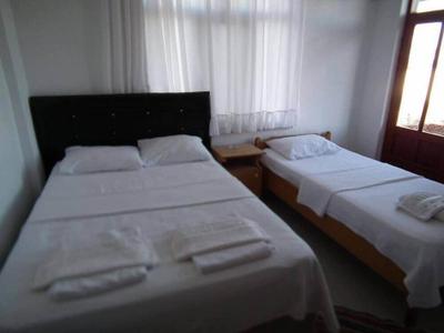 Assos Elia Motel