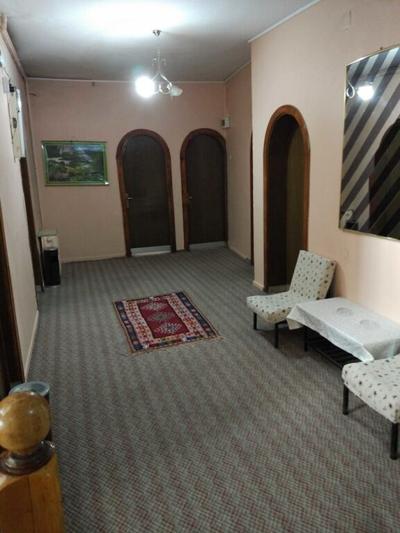 Petek Otel