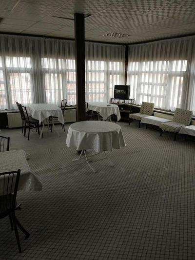 Petek Otel