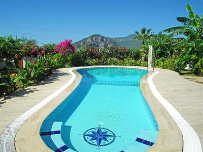 Iris Villa