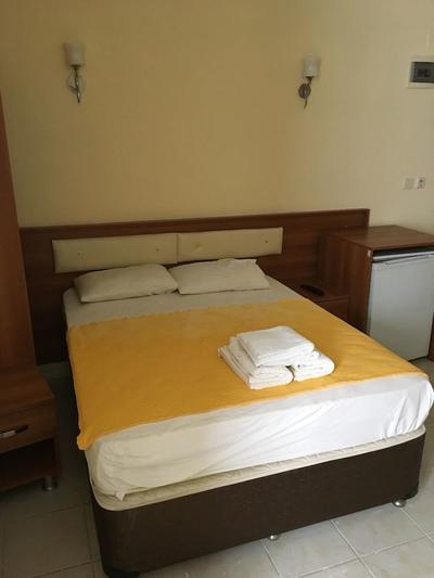 Peri Hotel