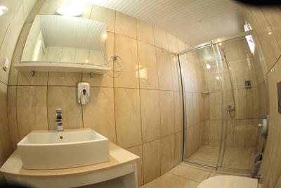 Queenaba Beach Club