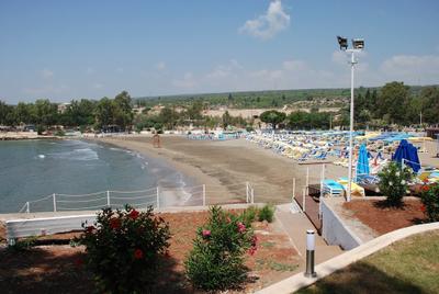 Queenaba Beach Club