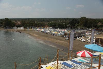 Queenaba Beach Club
