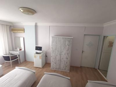 Saray Otel