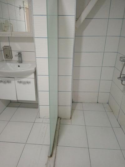 Fish Gold Apart Suites