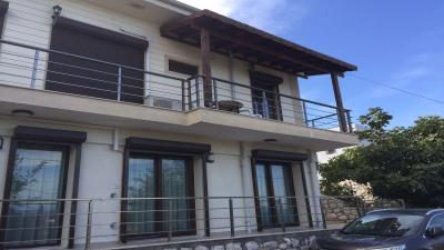 Teras Butik Apart